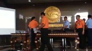 BASARNAS: Sudah 10 Korban AirAsia Dievakuasi