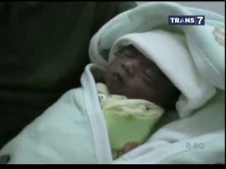 Bayi Baru Lahir Ditemukan Pemulung