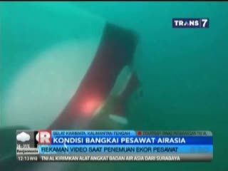 Rekaman Video Saat Penemuan Ekor Pesawat AirAsia QZ8501