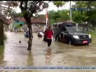 Jalan Alternatif dan Kabupaten di Kudus ke Pati Lumpuh