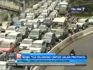 Rencana Mobil Tua Dilarang Lintasi Jalan Protokol