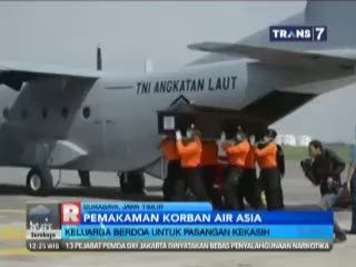 3 Jenazah Korban AirAsia Tiba di Lanut Juanda