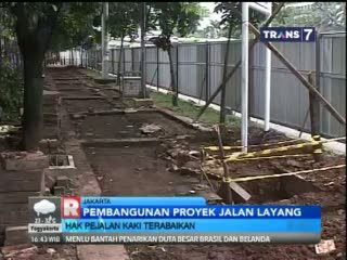 Demi Sebuah Proyek, Hak Pejalan Kaki Kerap Terabaikan