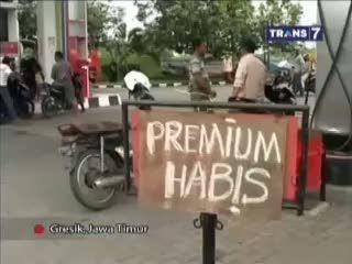 Pengusaha Borong BBM Premium, SPBU Kehabisan Stok