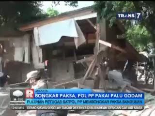 Satpol PP Bongkar Bangli di Sepanjang BKB