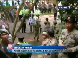 Penyitaan Rumah Mewah Diwarnai Kericuhan