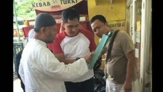 Foto Bambang Widjojanto Diborgol Penyidik Bareskrim