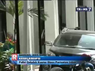 Polisi Geledah Kantor Dinas Pertanian Jabar