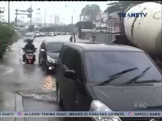 Seharian Hujan, Jakarta Terendam Air