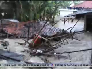 Pamekasan Terendam Air Setinggi 1 Meter