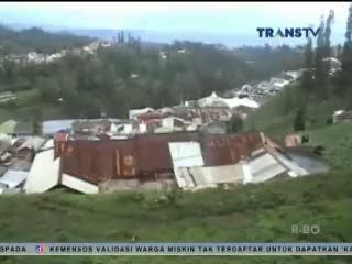 Belasan Rumah di Lereng Gunung Bromo Roboh
