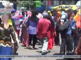 Awak Bus Damri Mogok Massal