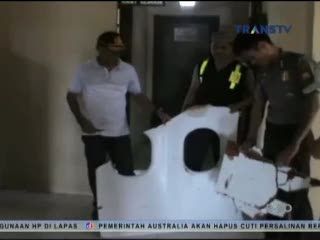 Nelayan Kembali Temukan Pecahan Bodi AirAsia