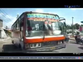Pro Kontra Soal Aksi Ichiro yang Menindak Pelanggar Lalin
