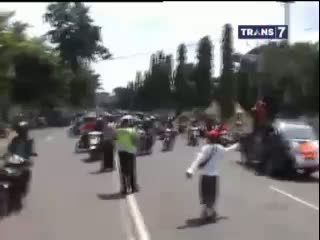 Ustad Diancam Dibunuh