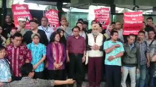Pendemo Desak Jokowi Selamatkan KPK