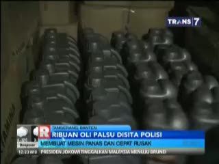Ribuan Oli Palsu Merk Terkenal Disita Polisi