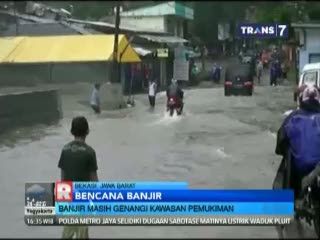 Banjir Terjadi di Mana-mana