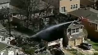 Diduga Ledakan Pipa Gas, Rumah Hancur Berantakan