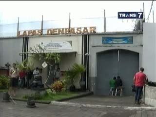 Keluarga Kedua Terpidana Mati Bali Nine Kunjungi Lapas Denpasar