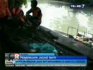 Warga Temukan Jasad Bayi di Anak Kali Ciliwung