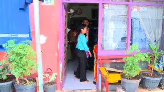 Sopir Taksi Ditemukan Tewas di Dalam Mobil