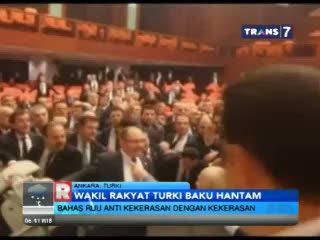 Parlemen Turki Baku Hantam Saat Bahas RUU Anti Kekerasan