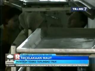 Mahasiswa Tewas Terlindas Truk