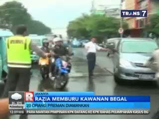 Razia Memburu Kawanan Begal