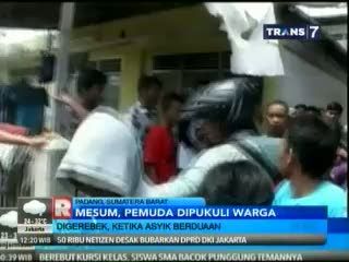 Kepergok Mesum dengan Gadis Desa, Pria Beristri Dipukuli Warga
