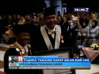 CT Dapat Gelar Pengusaha Sukses dari UNS