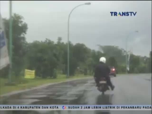 Nyamar Jadi Penumpang, 2 Remaja Begal Tukang Ojek