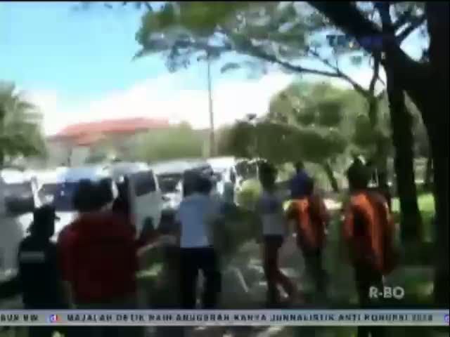 Sopir Angkot Tolak Penambahan Armada Baru