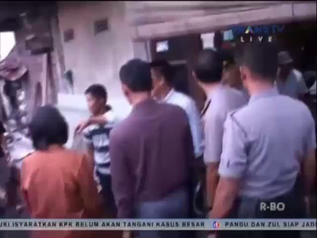 Petugas Gerebek Pesta Narkoba di Kamar Kos