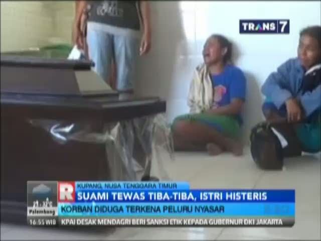 Suami Tewas Diduga Terkena Peluru Nyasar, Istri Histeris