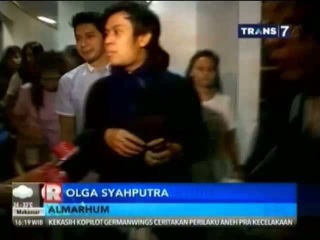 Mengenal Penyakit Meningitis yang Diderita Olga