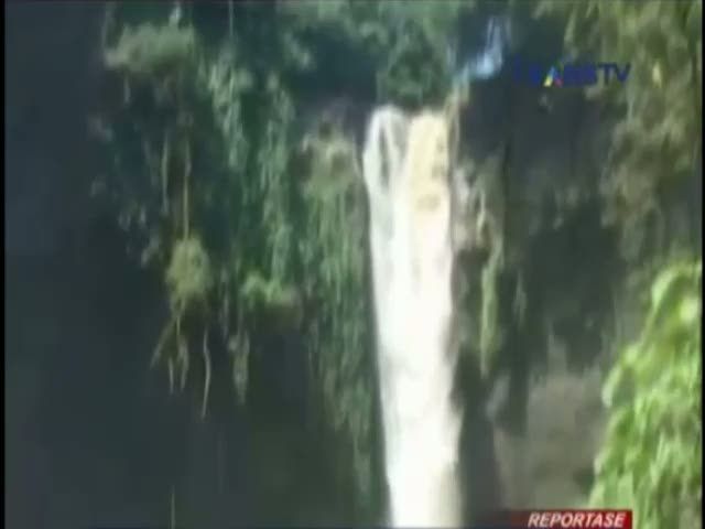 SMS Terakhir Resa, Pelajar yang Jatuh di Air Terjun Saat Selfie