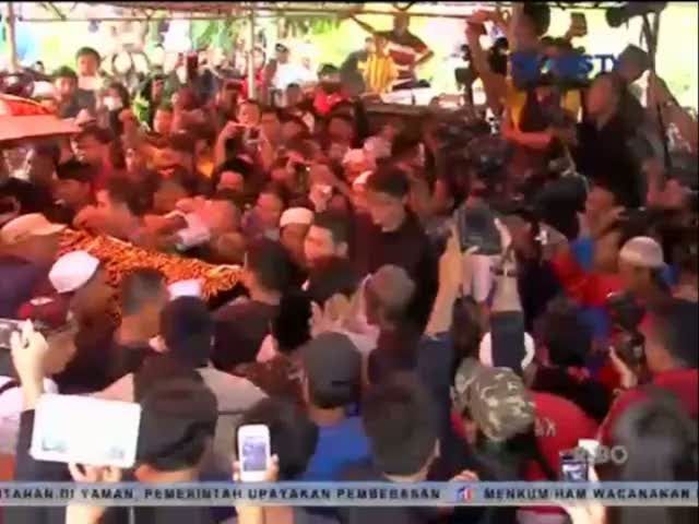 Makam Olga Masih Dikunjungi Banyak Pelayat