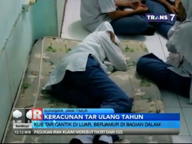 Belasan Siswa dan Guru Keracunan Kue Ulang Tahun