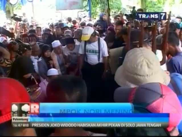 Pemakaman Seniman Betawi Mpok Nori 