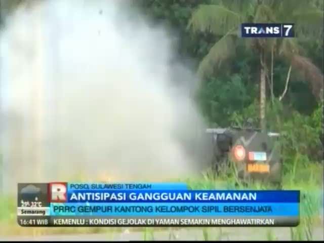 TNI Gempur Gunung Biru