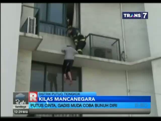 Putus Cinta, Gadis 20 Tahun Coba Bunuh Diri Terjun dari Lantai 3