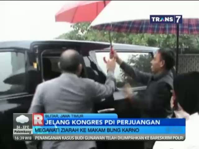 Jelang Kongres PDI Perjuangan, Megawati Soekarnoputri Nyekar 