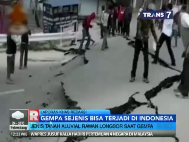 Indonesia Waspada Gempa Pasca Nepal