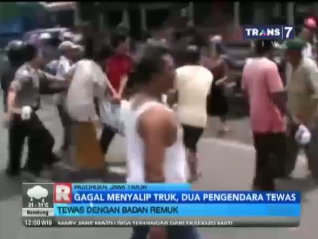 Celaka Karena Tidak Hati-Hati di Jalan