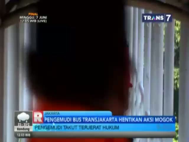 Pramudi TransJakarta Hentikan Aksi Mogok