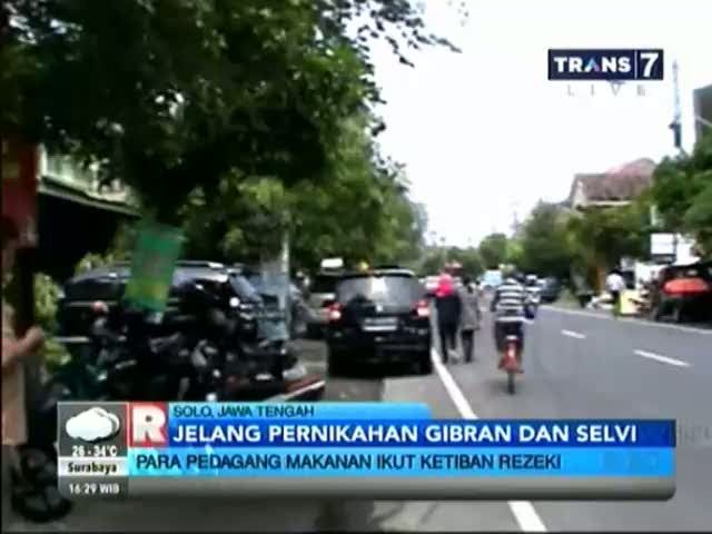 Pedagang Makanan Dekat Lokasi Resepsi Kecipratan Rezeki