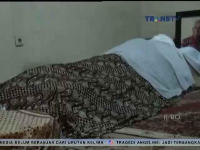 Rahmat Hidayat Tutup Usia