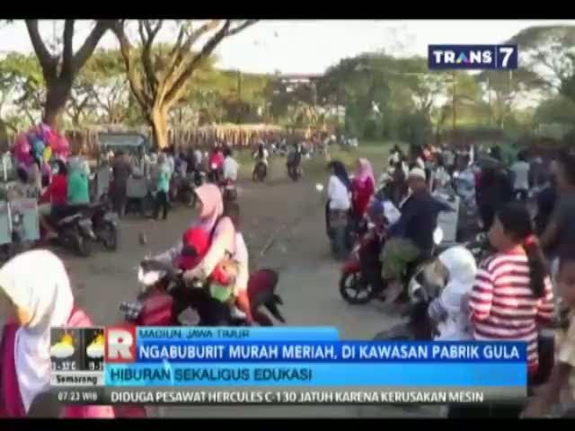 Ngabuburit Murah Meriah di Kawasan Pabrik Gula