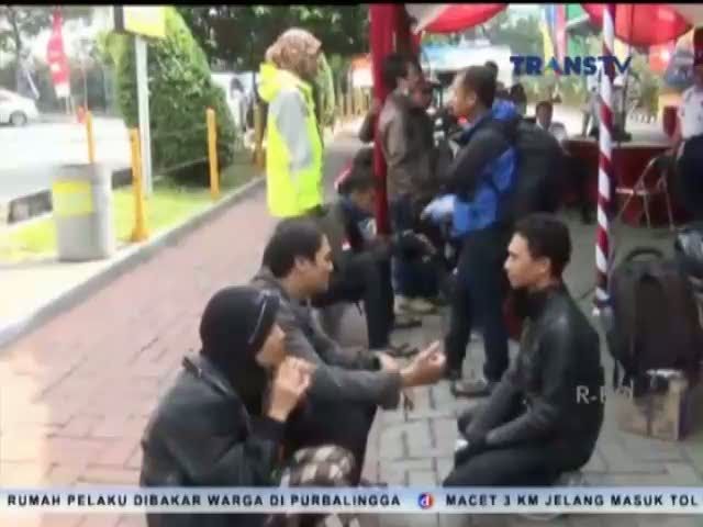 Ada Penumpang belum Terangkut Kapal Pemudik Kembali ke Dermaga , Armada Bus Tidak Sesuai Kapasitas Penumpang Gagal berangkat